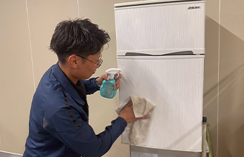 出張買取での査定風景